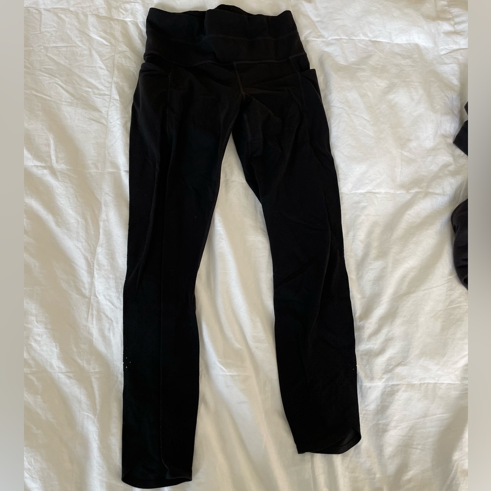 Athleta yoga pants - breathable legs